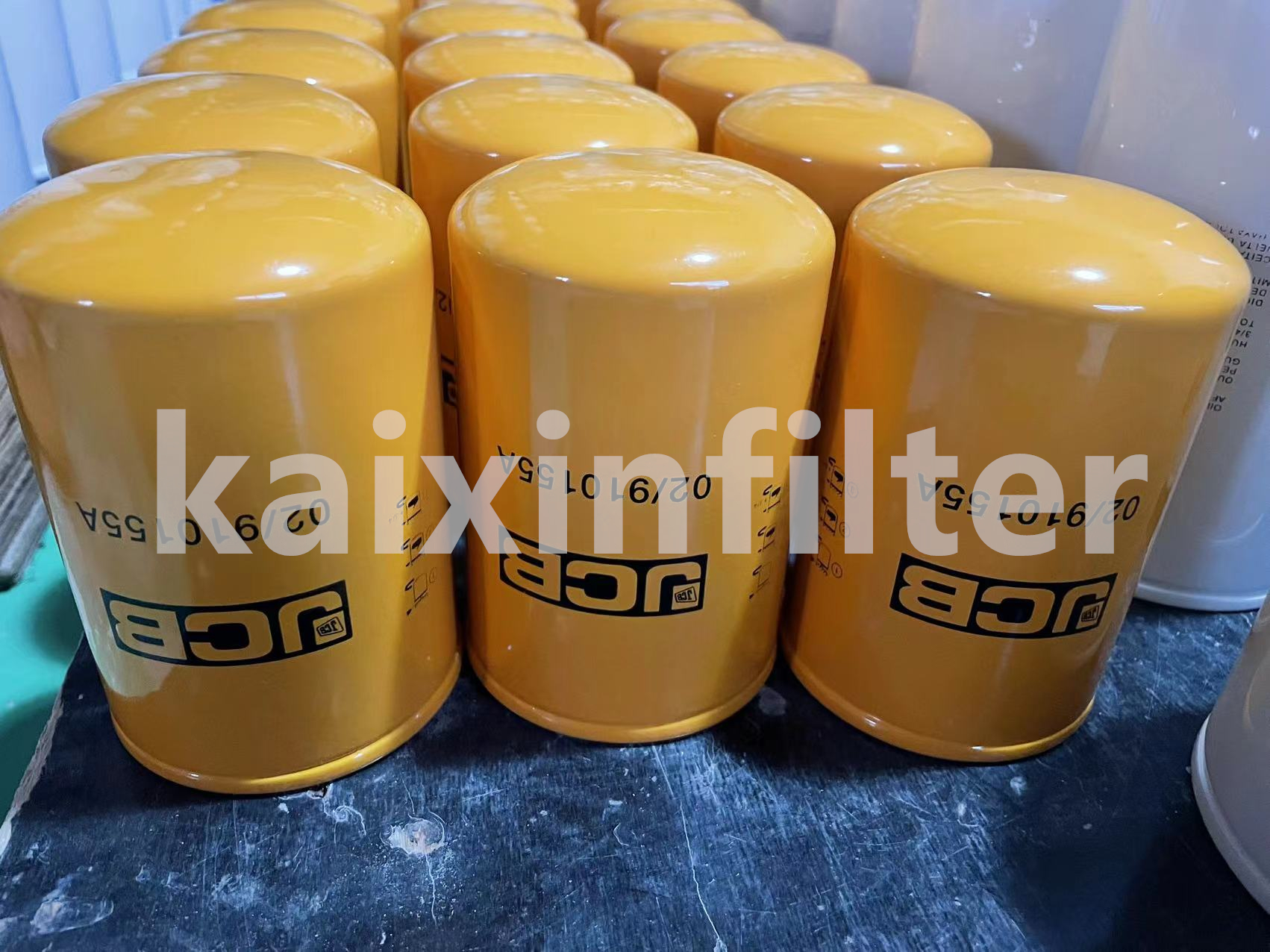 JCB 02-910155A Heavy-Duty Fuel Filter for Fuel System