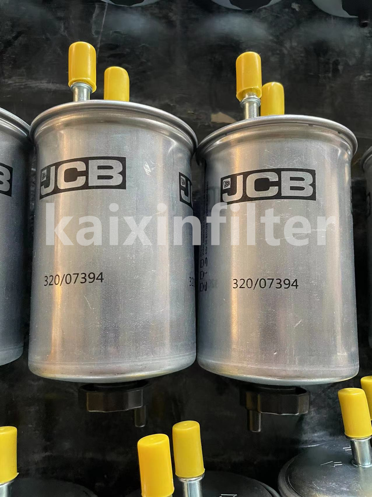 JCB 320-07394 Vibration-Resistant Fuel Filter