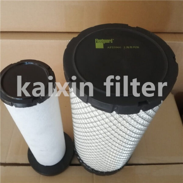 FLEETGUARD AF25960 Efficient Air Filter – Clean Air Core