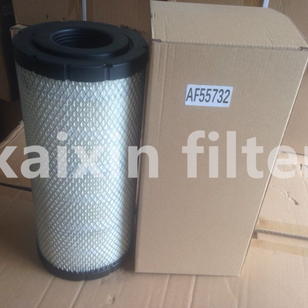 FLEETGUARD AF55732 High-Efficiency Air Filter – Intake Shield