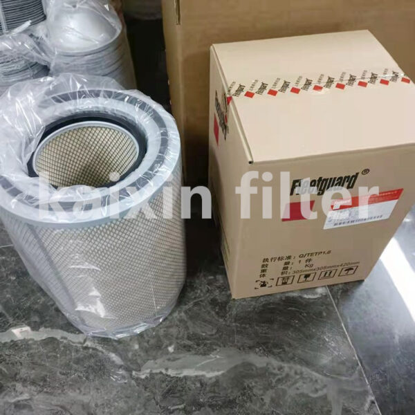 FLEETGUARD AF928M Advanced Air Filter – Combustion Shield