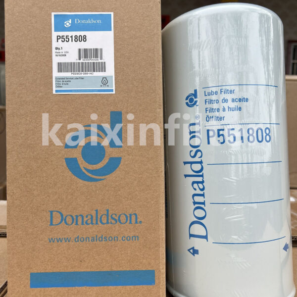 Donaldson P551808 High-Efficiency Oil Filter for Engine Lubrication