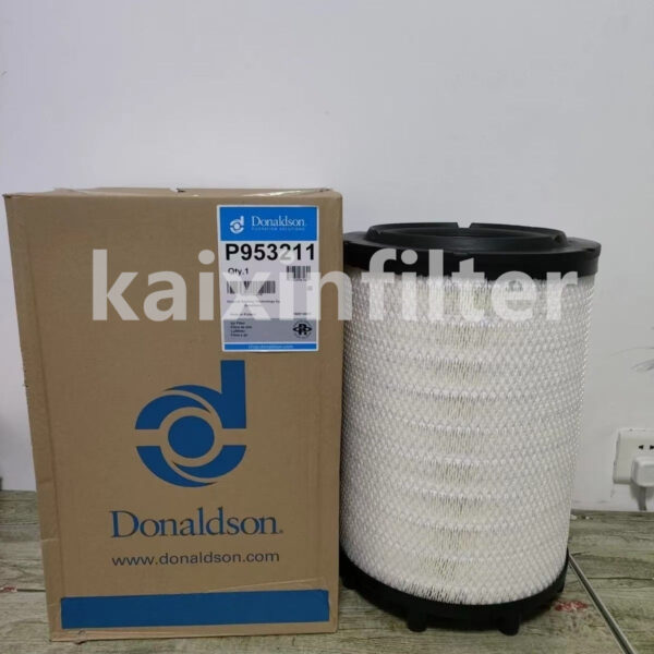 Donaldson P953211 Heavy-Duty Air Filter for Engine Intake Sys