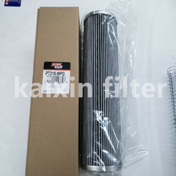 PT318-MPG Baldwin hydraulic spin-on filter canister on a white background.